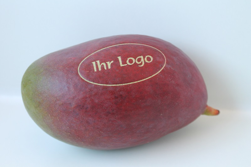 Mango mit Logo